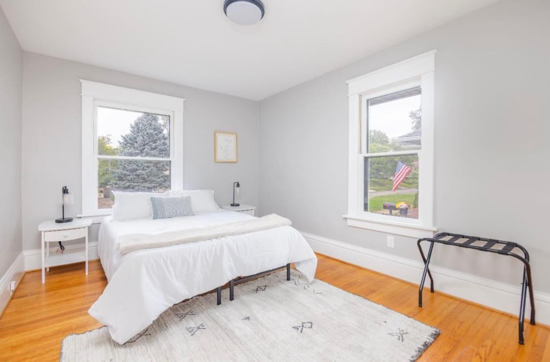 Spacious 2 Bedroom Home Near Ingersoll & Downtown 得梅因 外观 照片